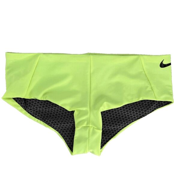 Nike NWT Sz XL Volt Glow Hydralock Fusion Women's Cheeky Kick Short - Picture 2 of 7